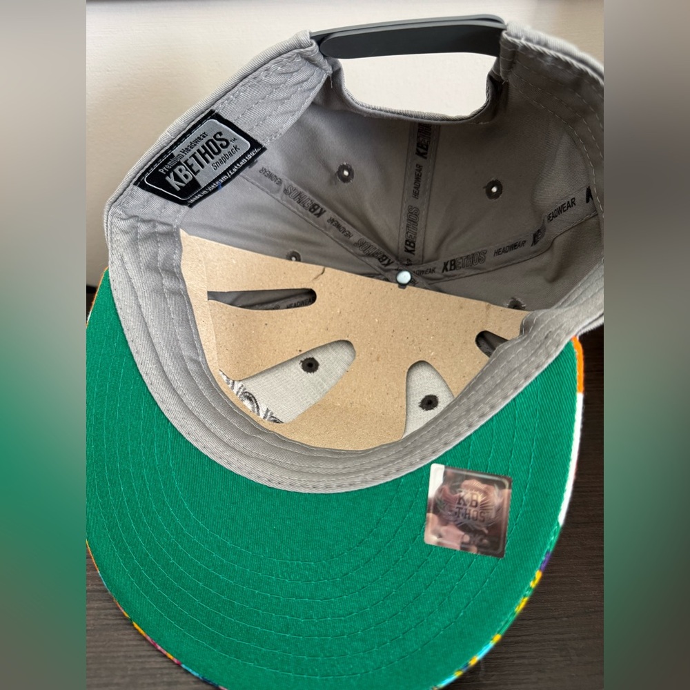 SnapBack hat - Picture 3 of 3